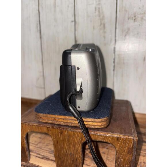 Vivitar Big View BV35DB Motor Auto Focus Camera Tested with Batteries, No Film - Picture 4 of 15